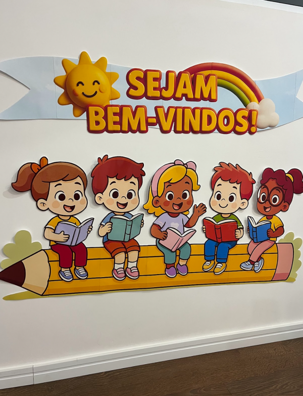 Mural crinças com livro- volta as aulas